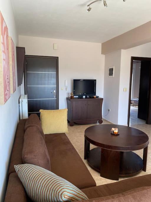 Raise Mirivili Serviced Apartment Alejandrópolis Exterior foto